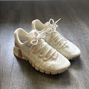 Nike Free Metcon White and Pink Athletic Sneakers
